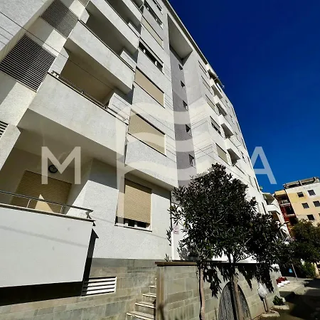 Auslander 731 Apartment Durres